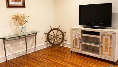 Stunning Sea Bright Home, 1 Block to Beach! - Foto 5