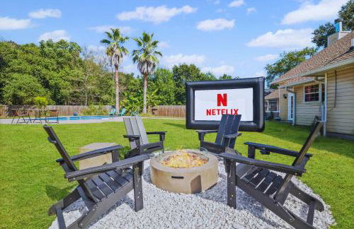 Endless Summer Retreat with Private Pool near Beach - Foto 2