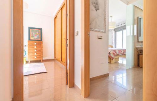 Penthouse in the Sun - Foto 25