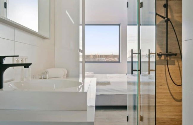 Spacious 3 Bedroom Apartment With Private Garage - Foto 15