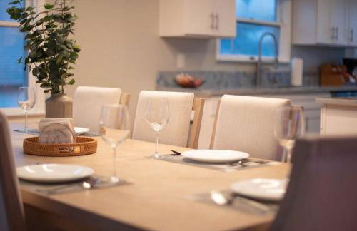 NEW! Pt Loma Paradise: Remodel - Pool – Game Room – WOW! - Foto 26