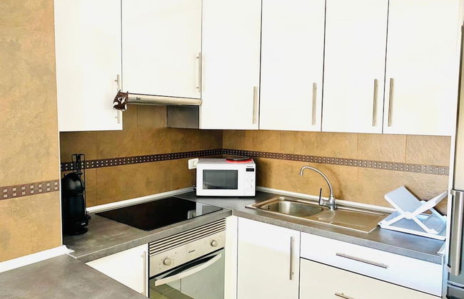 Enjoy Sunsets at Fully Equipped 2BR Oceanside View - Foto 21