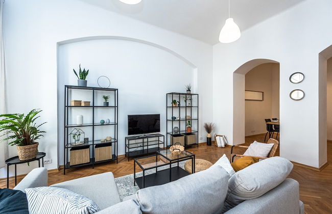 Charles Apartments in Old Town Prague - Photo 45