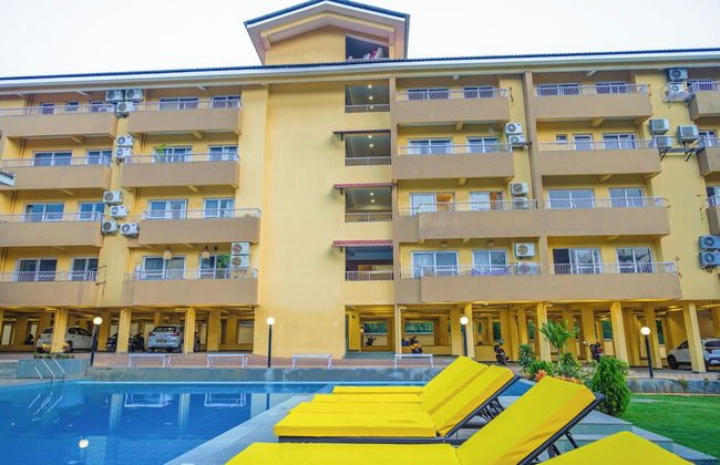 Alaya Stays Veera Serina 3 BHK with Pool - Foto 44