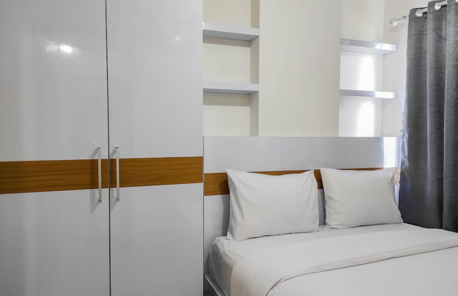 Homey and Comfy 2BR at Vida View Apartment - Foto 2