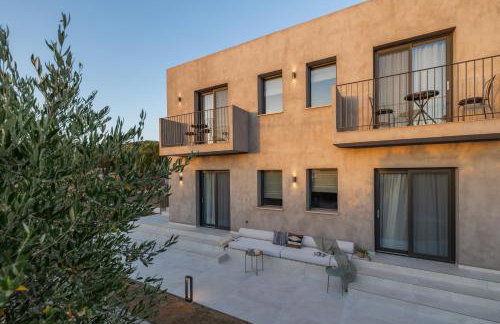 Topos Suites - Photo 58