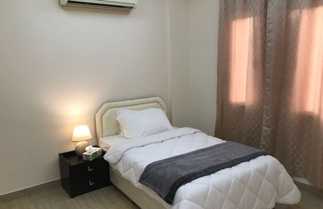 City Villa - Photo 4