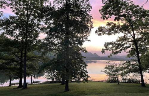 Lakehouse Hot Tub & Pool close to Ark Encounter - Foto 1
