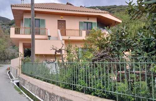 The Lake House'' -Trichonida Lake - Foto 29