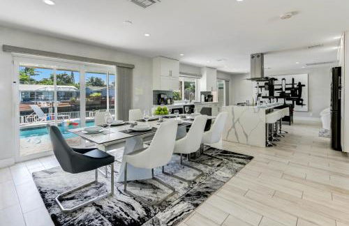 Canal - Water view, private pool, near beach - Foto 1