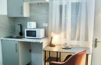 Beautiful NW4 Studio - Professional Market - Own Entry - Photo 37