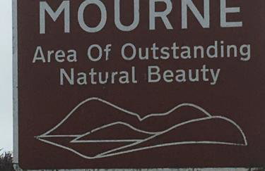 Binnian Gateway - Photo 17