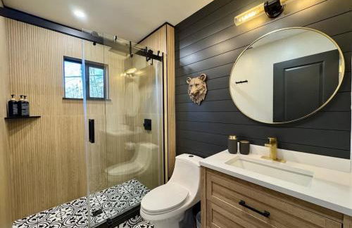 Cozy Creekside cabin- 35m to Boone - Photo 22