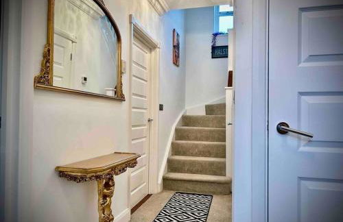 5 Bedroom House - DISC0UNTS - Parking, Contractors, Group, Family - Foto 18