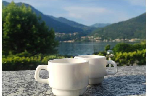 LFSUITE LuganoLake Terrazza Spiaggia privata Parking WI-FI Netflix - Foto 2