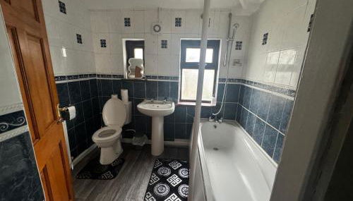 Cosy 4 Bedroom Birmingham - Foto 5