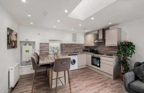 Charming Forfar House and Hot Tub - Foto 16