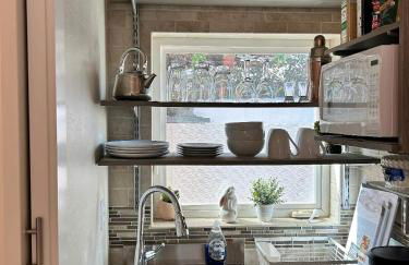 Monet Studio - Photo 5