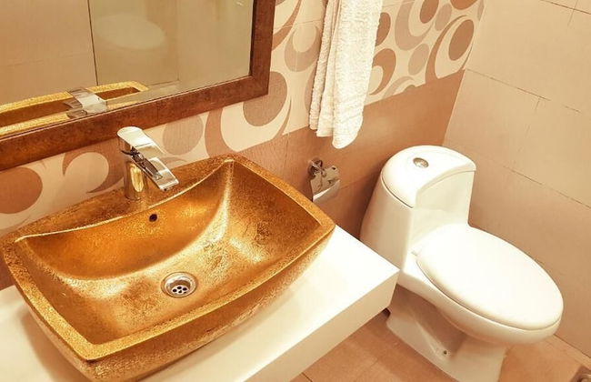 Alnoor Luxury Hotel Apartments - Photo 32