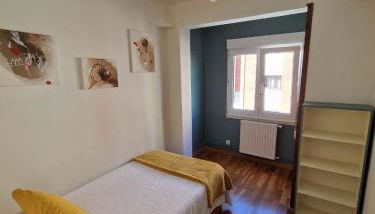 El rinconín de Pumarín - Foto 3, wardrobe