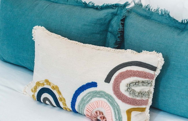 2 Bed Apartment Right on Trafalgar Square - Photo 16