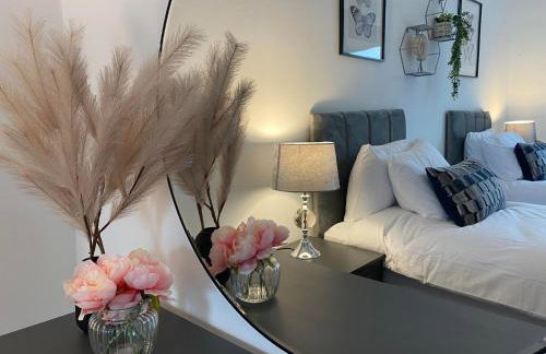 The Retreats 2 Kenfig Hill Pet Friendly 2 Bedroom Flat with King Size bed twin beds and sofa bed sleeps up to 5 people - Foto 9