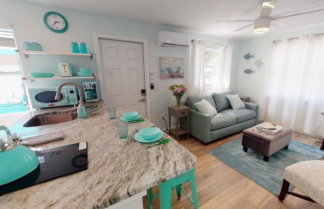 Modern Grove Duplex Unit B - Foto 9