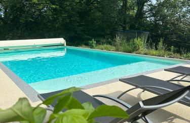 Gîte Corrézien 3 pers. Piscine chauffée - Foto 1