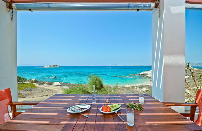 Ydreos Studios & Apartments - Photo 40