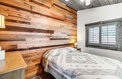 Cozy Cabin on Big Pine Lake with Dock and Fire Pit - Foto 9