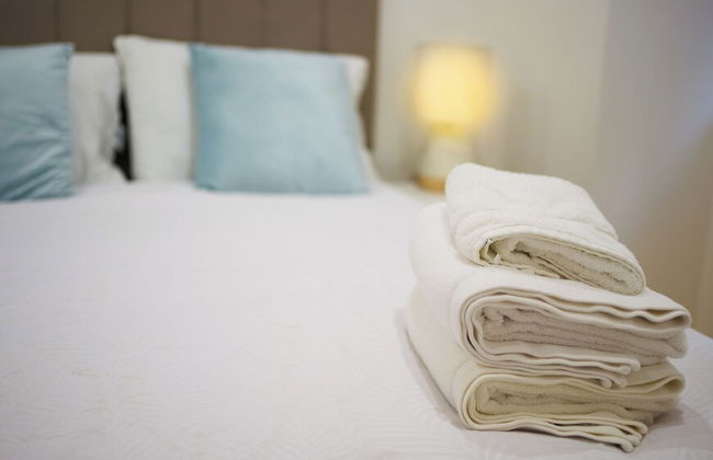 Main Street Suites-Hosted by Sweetstay - Photo 18