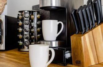 2BR Apt with BBQ & Parking Spring Fling Stay - Foto 2