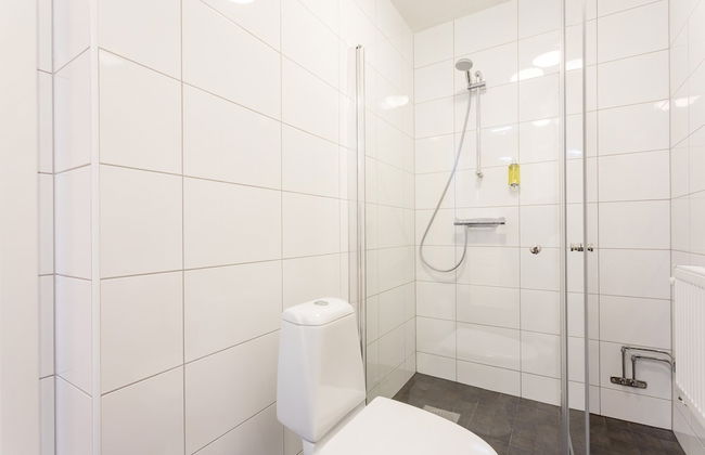 ApartDirect Linköping Arena - Photo 19