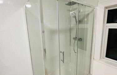 Bespoke 2 Bedroom Apt Derby City - Foto 57