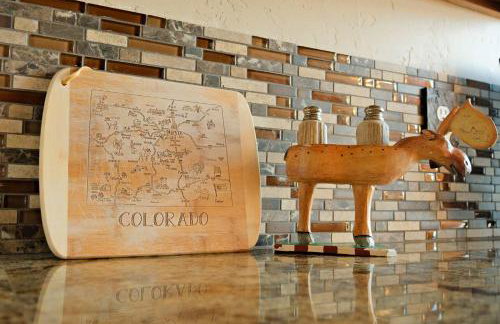 Ski and Ride Mountain Haus - Hot Tub, Fire Pit, Game Room & Deck - Foto 26