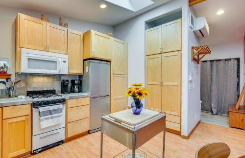 2 Mi to UO Cozy Retreat in Eugene! - Photo 10