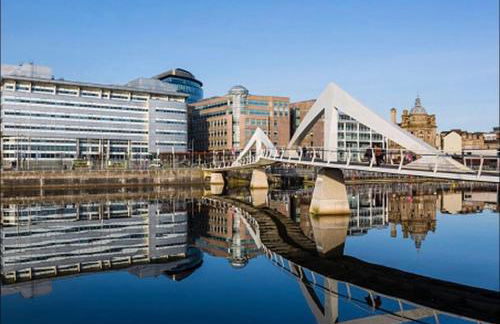 Glasgow City Centre Flat with River Views and Parking - Foto 39