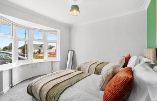 Grab a Deal Today! Massive Home For Contractors & Parking for 4 - Foto 33