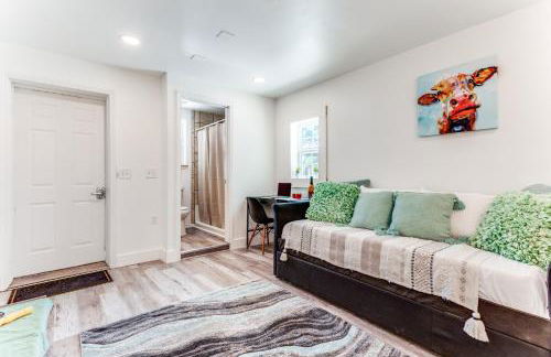 6 BDRM Wine Country Compound on 2 Acres! Pool/HotTub & Club House - Foto 28