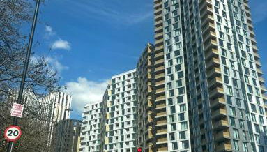 Central-Modern 1-Bed Apt,Sleep 4 -Near Train Station & Easy Access to Central London & City Centre - Foto 5