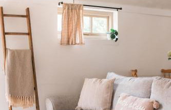 Snug Cotswolds Farm Cottage - The Henloft - Foto 32