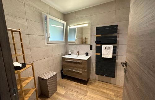 Chalet COCOTTE - pétanque, jacuzzi & baby-foot - Foto 27