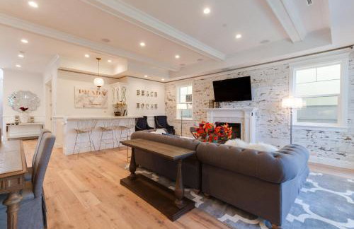 Beautiful 2 Story Right by the Water, Ocean View - Foto 18