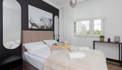 Modern Apartment with Balcony and Parking in Gdańsk by Noclegi Renters - Foto 2, towels