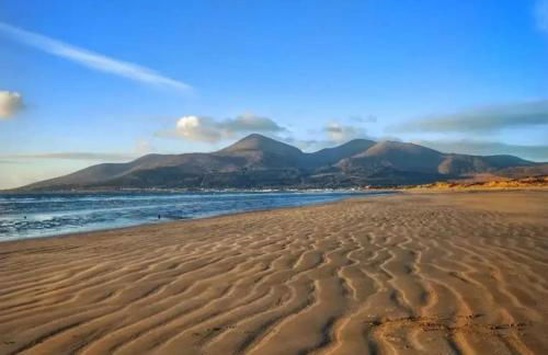 Mourne Magic House-Riverside luxury in Newcastle - Foto 23