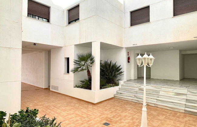 Belvilla by OYO Atico con Jacuzzi en Carboneras - Photo 31