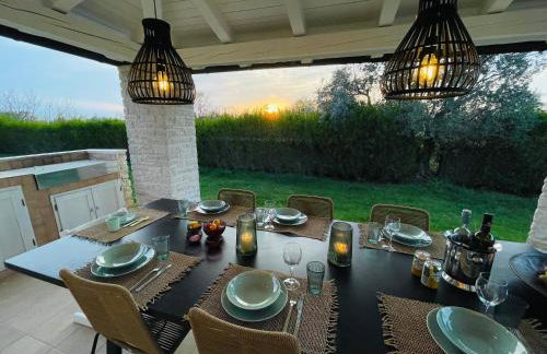 Private 9000qm Estate Villa with Pool and Yacuzzi and Sauna absolute Privacy near Fazana - Foto 13