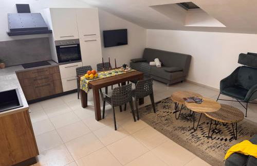 Bella Tao Apart - Foto 69