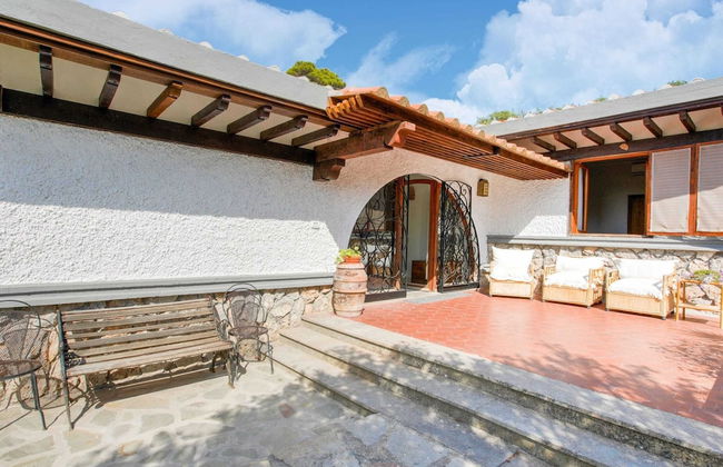 Swanky Villa in Ansedonia near Feniglia Beach - Foto 1