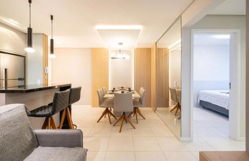 Apartamentos em Bal Piçarras 150 M DA PRAIA com SACADA, WI-FI, PISCINA, PORTARIA 24h, PLAYGROUND e vaga de GARAGEM - Foto 14